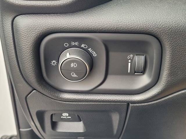 Used 2024 RAM 1500 Big Horn image 23