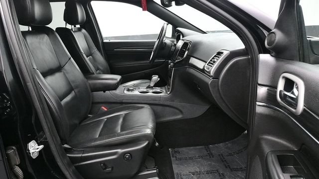 Used 2019 Jeep Grand Cherokee Limited AWD/4WD image 11