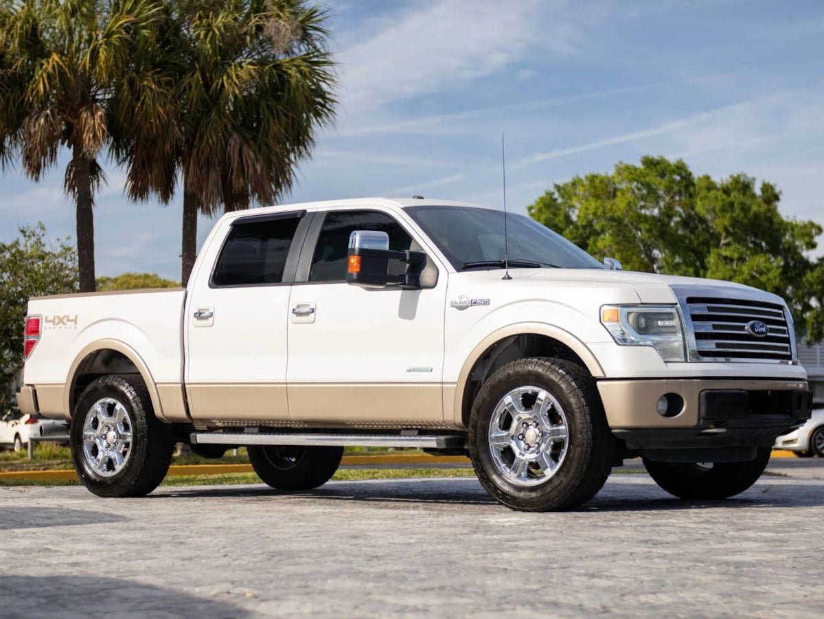 Used 2013 Ford F150 King Ranch w/ King Ranch Luxury Pkg AWD/4WD image 2