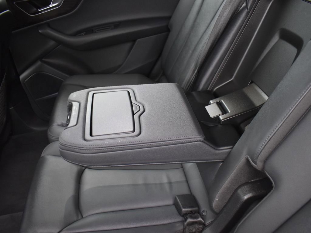 Used 2022 Audi Q7 2.0T Premium Plus image 24