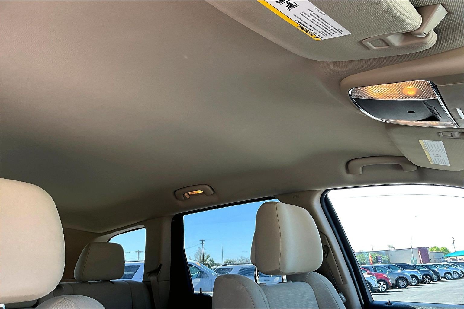 Used 2014 Jeep Grand Cherokee Laredo AWD/4WD image 16