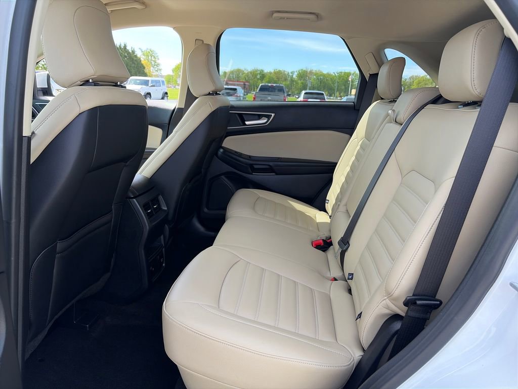 Used 2024 Ford Edge SEL w/ Convenience Package AWD/4WD image 28