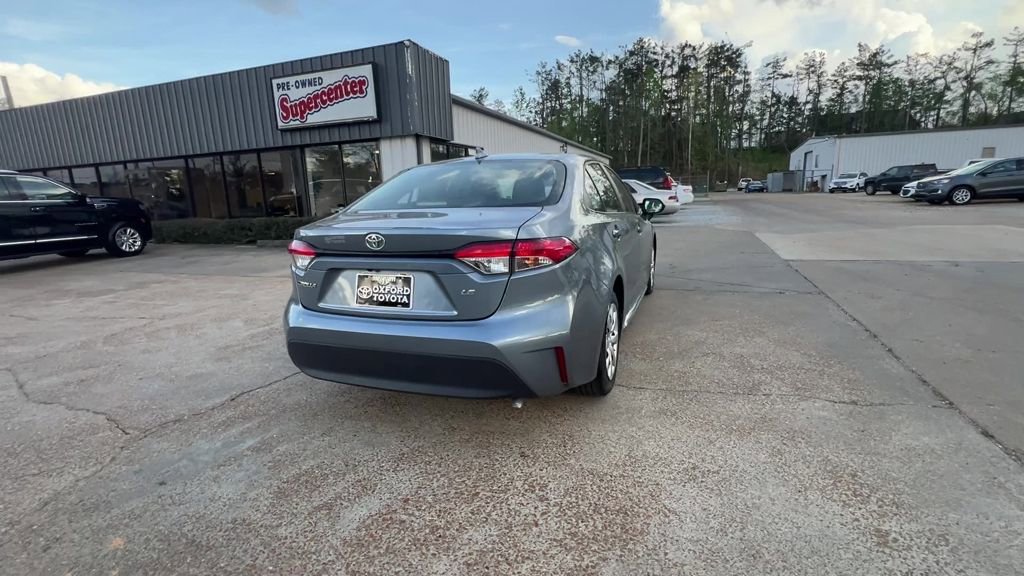 Used 2024 Toyota Corolla LE FWD image 6