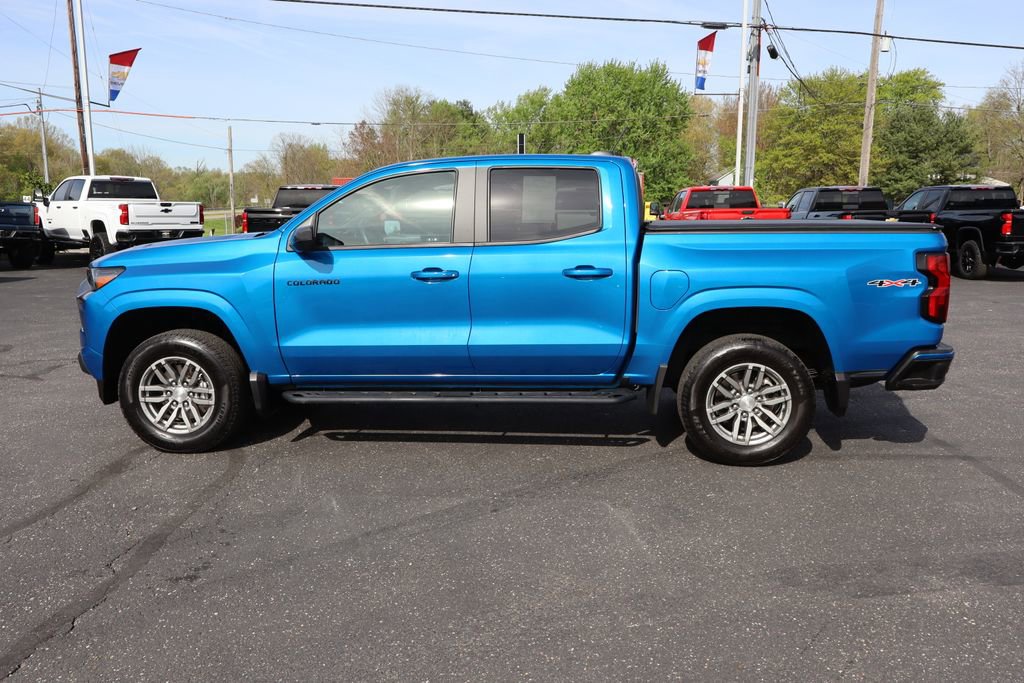 Used 2023 Chevrolet Colorado LT w/ LT Convenience Package II AWD/4WD image 28