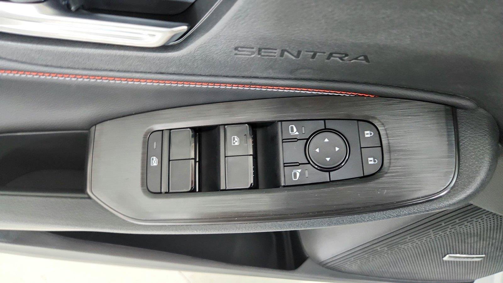 New 2027 Nissan Sentra SR w/ SR Premium Package FWD image 18