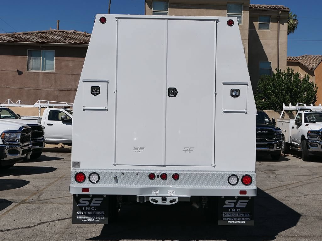 New 2026 RAM 4500 Tradesman w/ Chrome Appearance Group RWD image 3