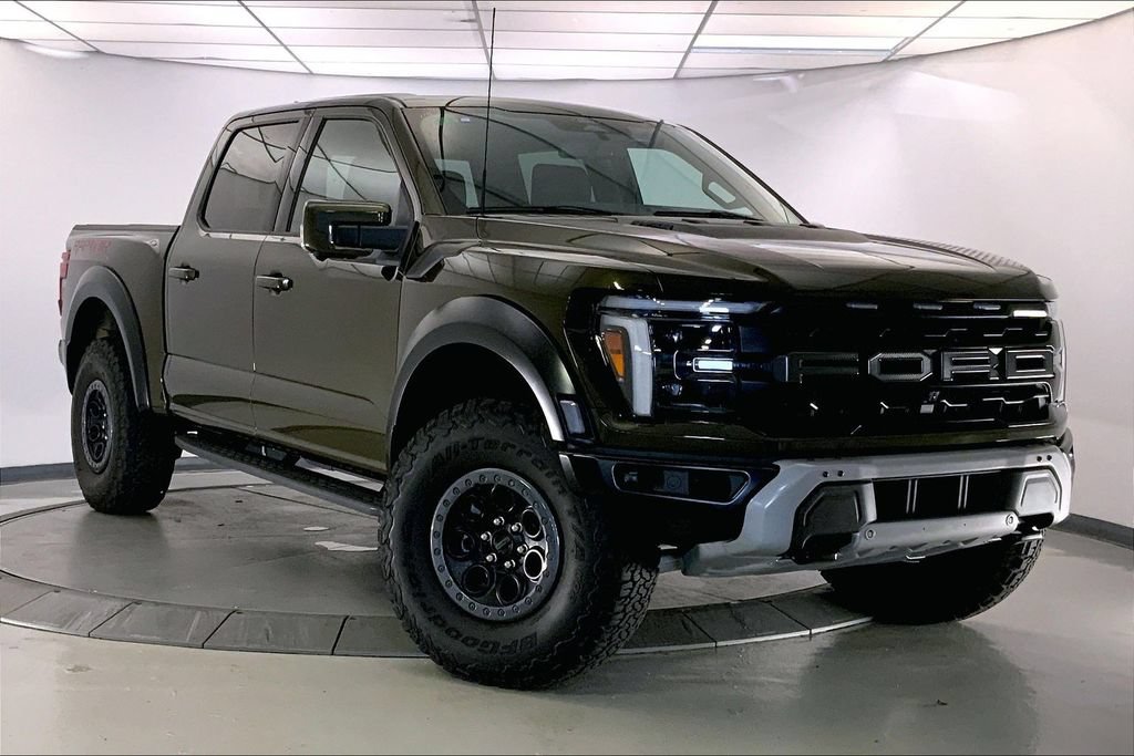 Used 2025 Ford F150 Raptor AWD/4WD image 33