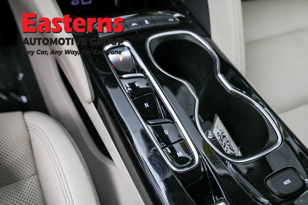 Used 2023 Buick Envision Essence image 13