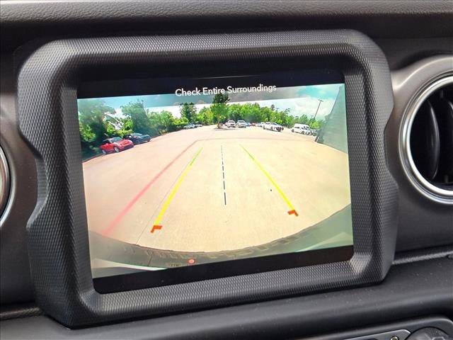 Used 2022 Jeep Wrangler Unlimited Rubicon 4xe AWD/4WD image 13