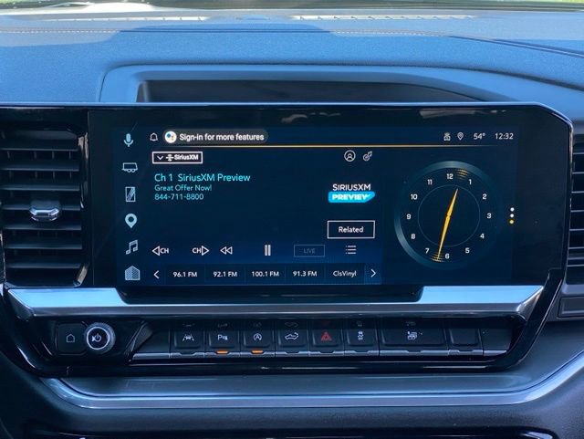 Certified 2026 Chevrolet Silverado 1500 High Country w/ Technology Package image 37