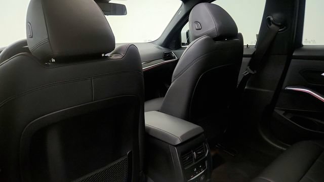 Used 2020 BMW 330i Sedan w/ Convenience Package RWD image 44