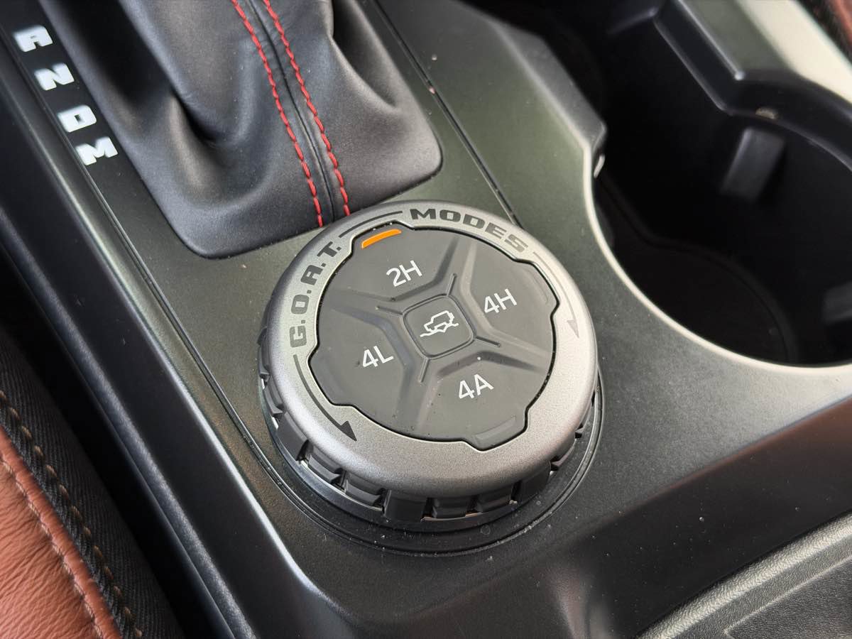 Used 2025 Ford Bronco Heritage Edition image 52