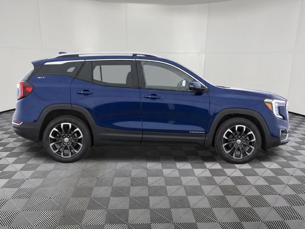 Certified 2023 GMC Terrain SLT AWD/4WD image 36
