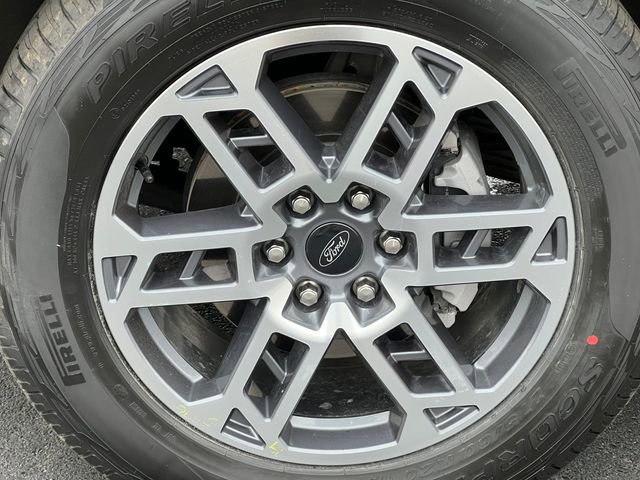 Certified 2025 Ford Expedition Max Active AWD/4WD image 9