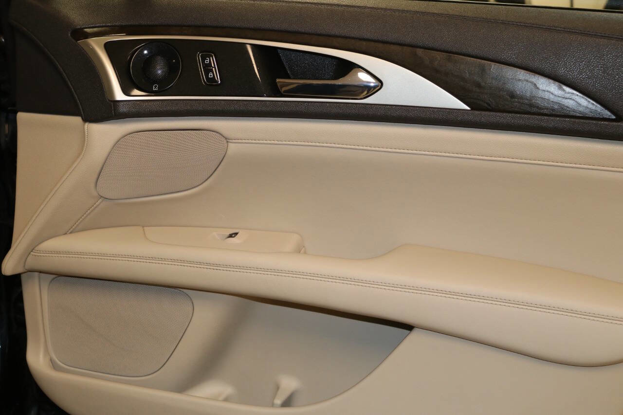 Used 2020 Lincoln MKZ Reserve w/ Elements Package image 64