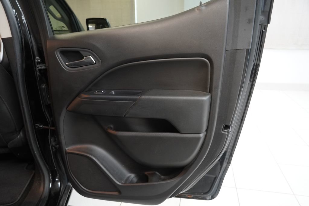 Used 2016 Chevrolet Colorado LT w/ LT Convenience Package image 28