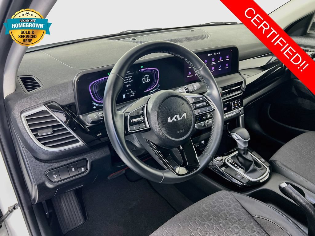 Certified 2025 Kia Seltos S FWD image 10