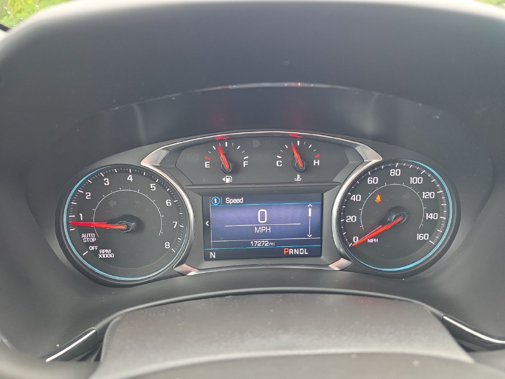 Used 2022 Chevrolet Equinox RS w/ LPO, Floor Liner Package FWD image 16