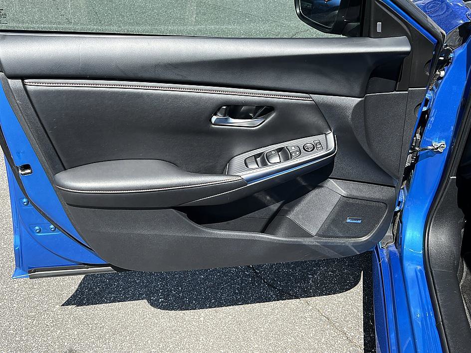 Certified 2023 Nissan Sentra SR w/ SR Premium Package FWD image 20