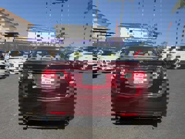 Used 2010 Acura TSX w/ Technology Package FWD image 3