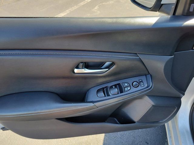 Used 2023 Nissan Sentra SV image 22