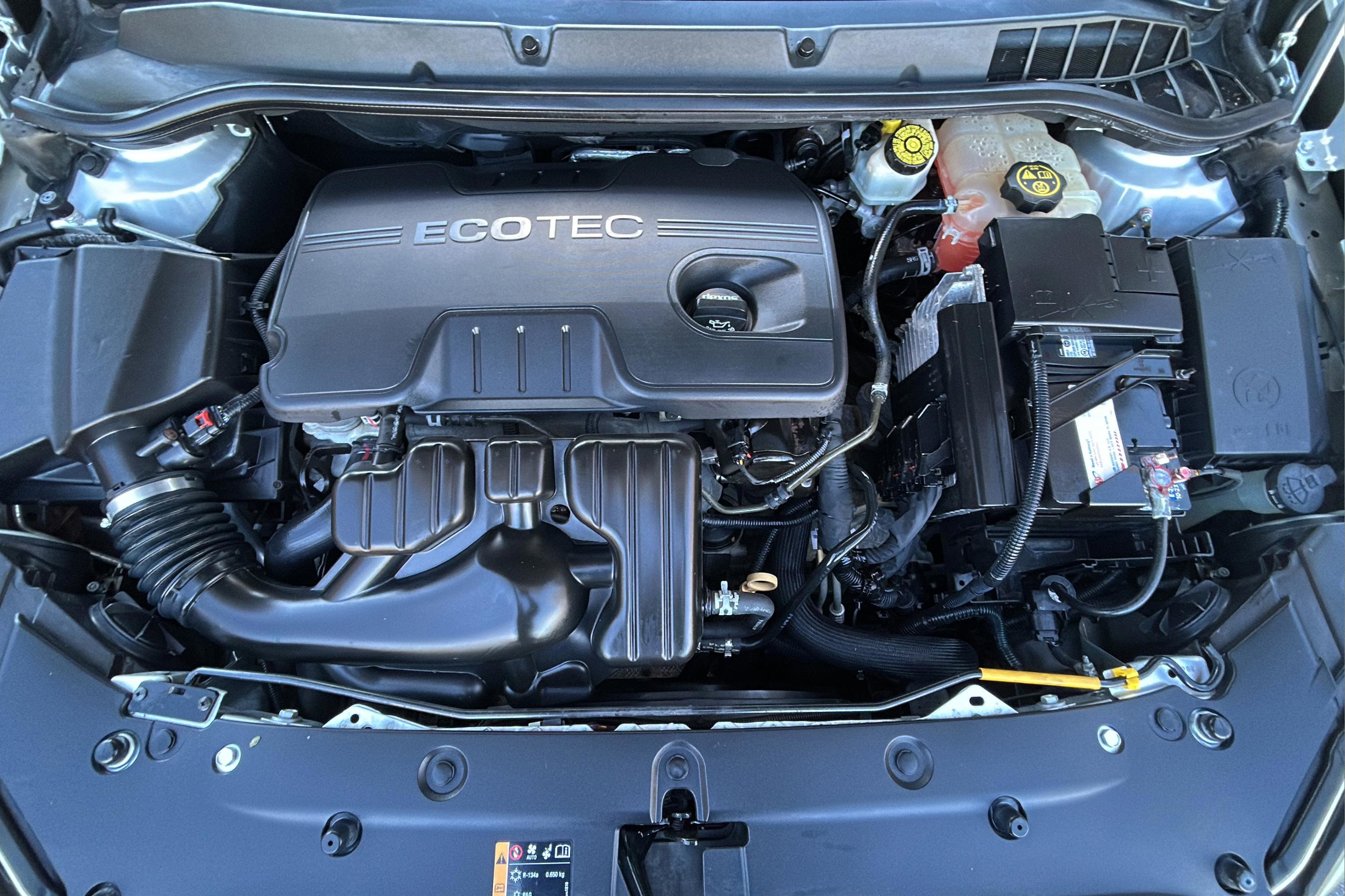 Used 2016 Buick Verano Convenience w/ Driver Confidence Package image 13