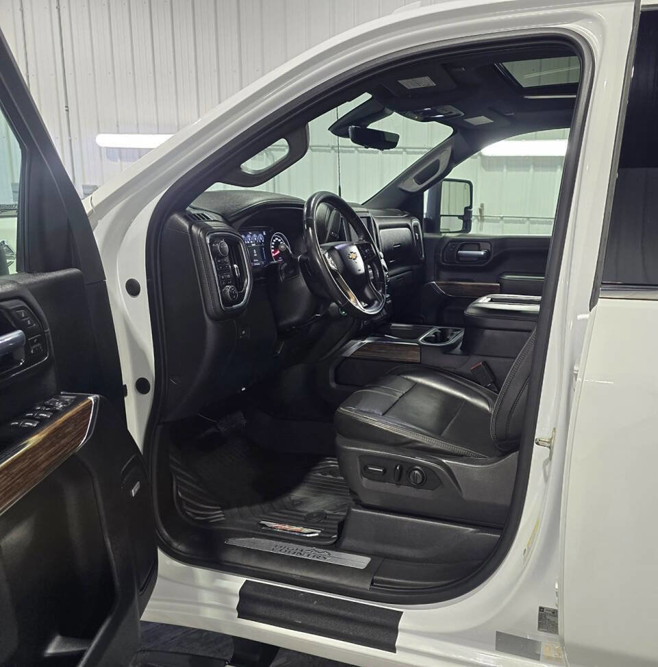 Used 2021 Chevrolet Silverado 2500 High Country w/ Z71 Off-Road Package AWD/4WD image 7