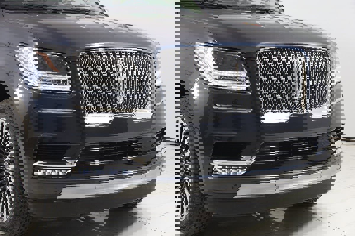 Used 2021 Lincoln Navigator L Black Label AWD/4WD image 44