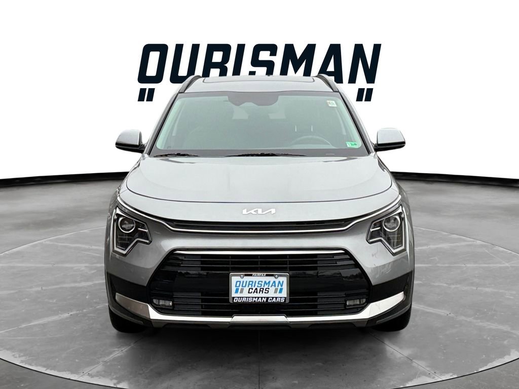 Certified 2025 Kia Niro EX Touring image 8