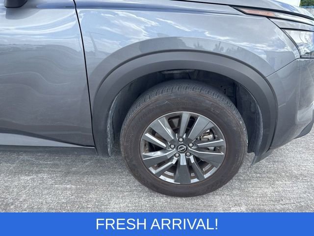 Used 2025 Nissan Pathfinder SV image 20