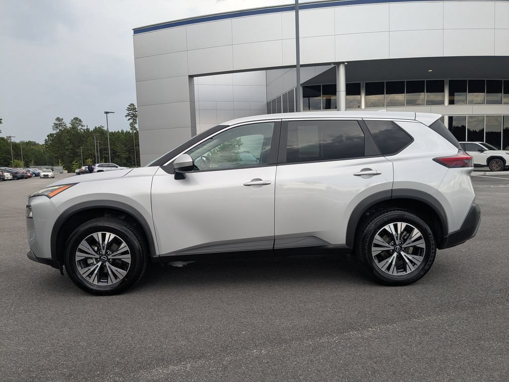Used 2023 Nissan Rogue SV FWD image 7