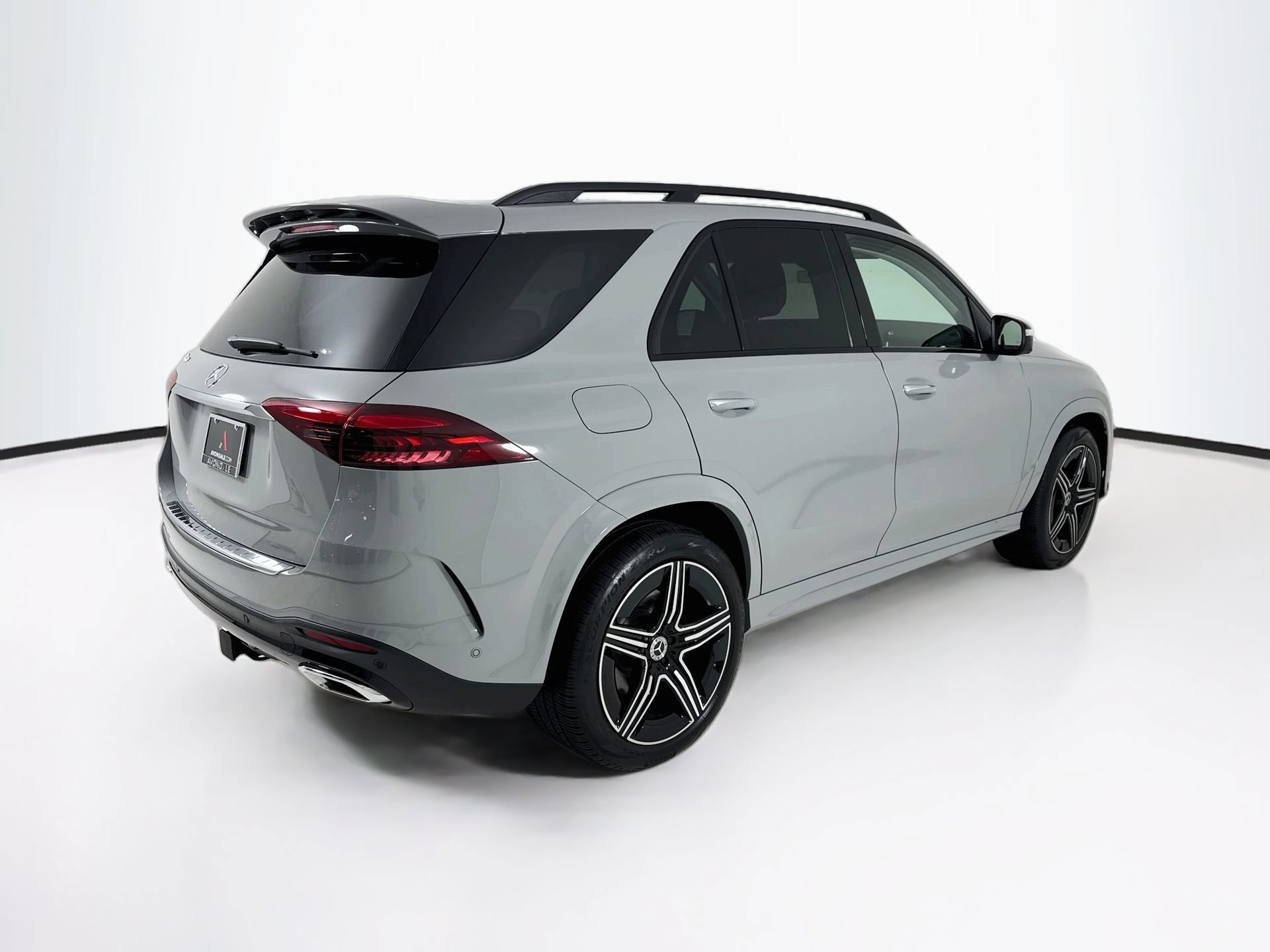 Certified 2025 Mercedes-Benz GLE 350 4MATIC image 8