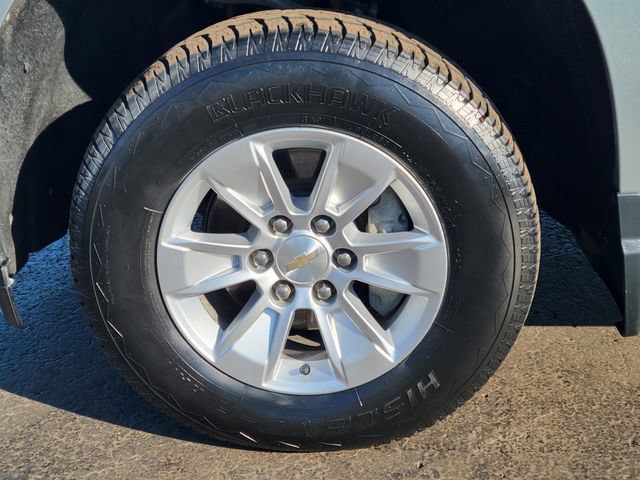 Used 2023 Chevrolet Silverado 1500 LT AWD/4WD image 5