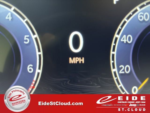 New 2025 Jeep Grand Cherokee Altitude image 35