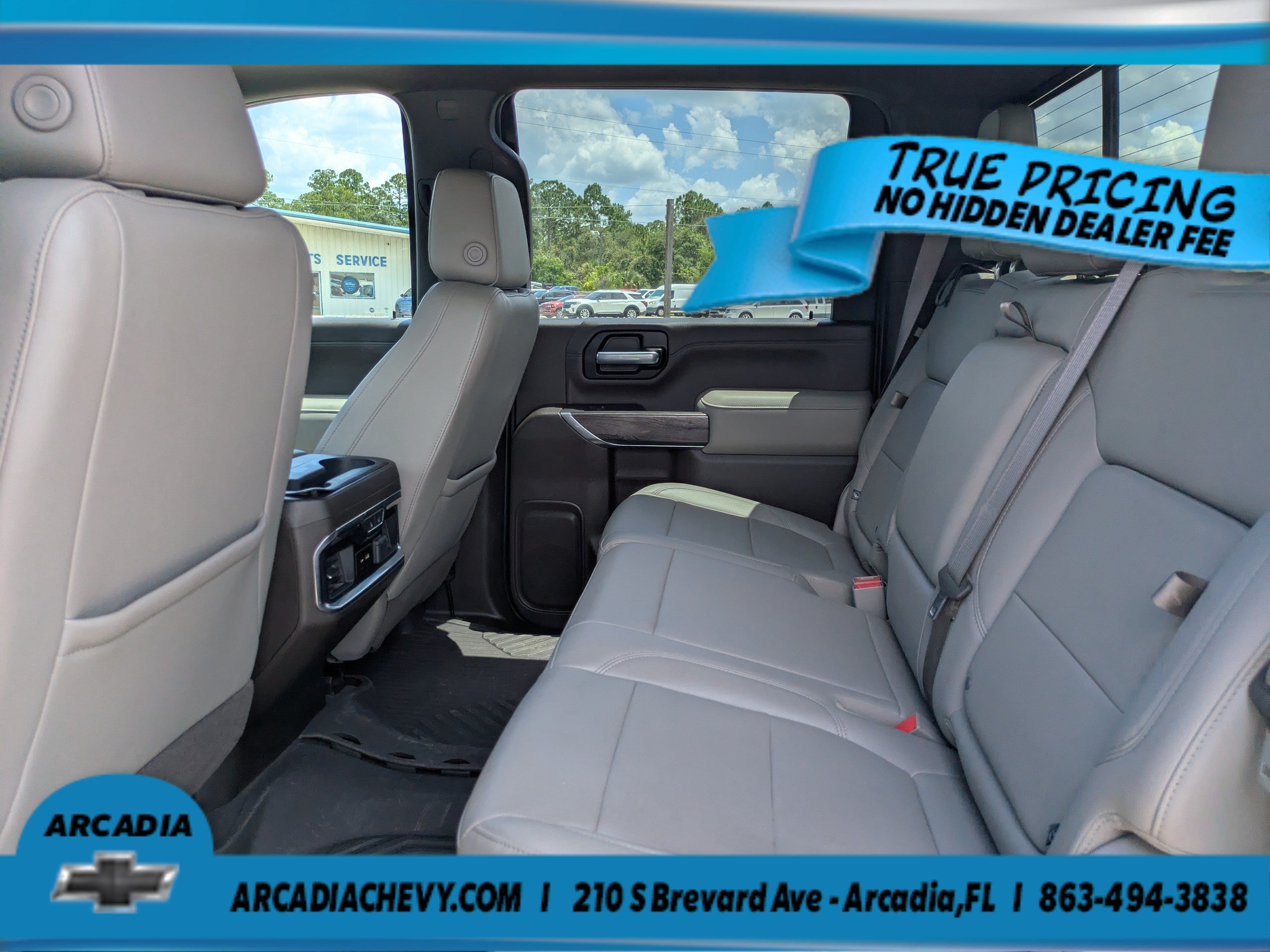 Used 2021 Chevrolet Silverado 2500 LTZ w/ LTZ Premium Package AWD/4WD image 13