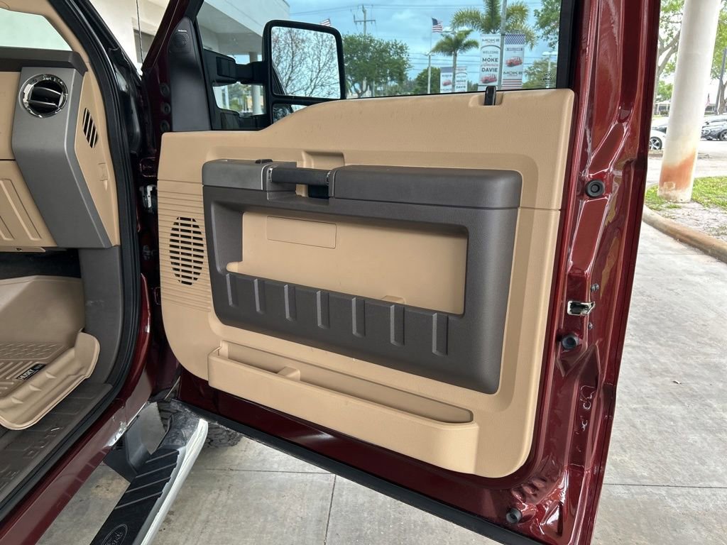 Used 2016 Ford F250 Lariat w/ Lariat Ultimate Package image 27