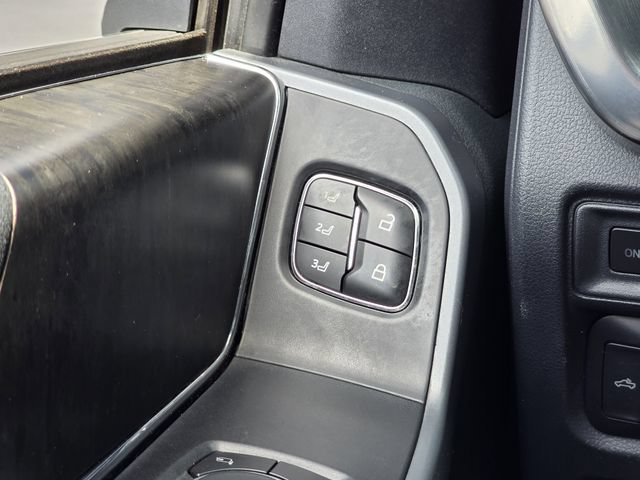 Used 2021 Ford F150 Lariat w/ Equipment Group 502A High AWD/4WD image 16