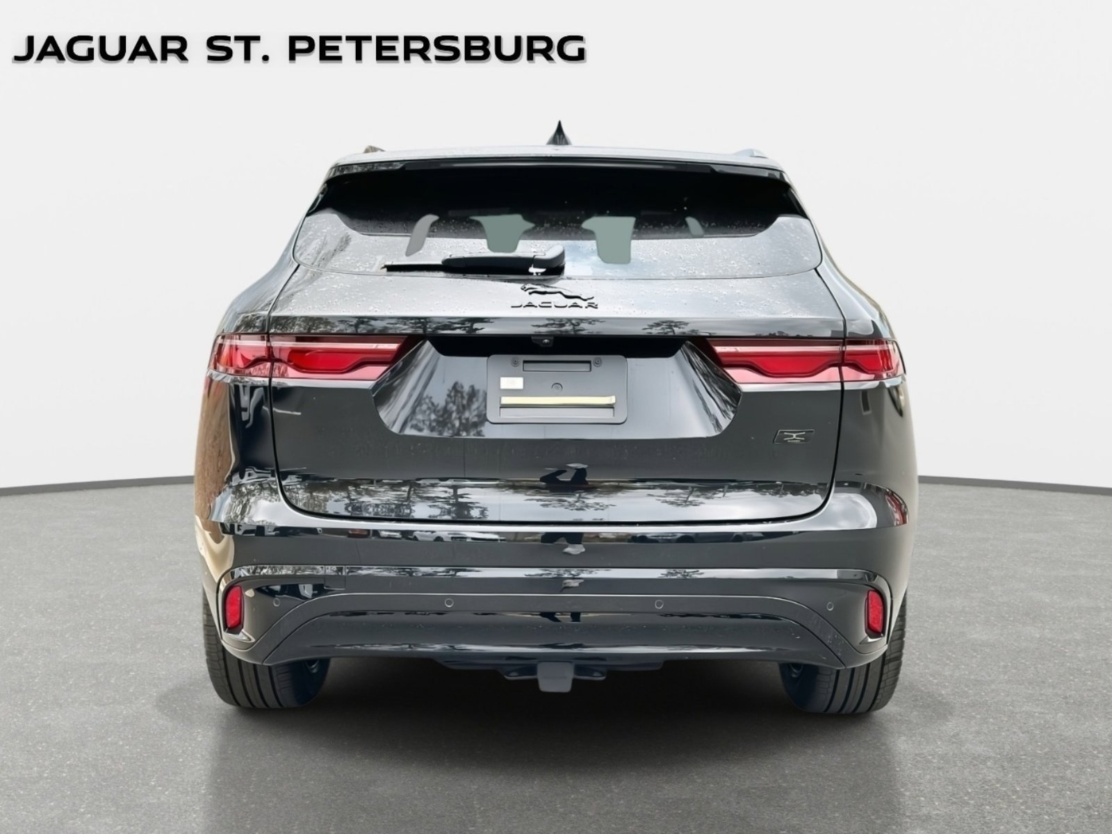 New 2026 Jaguar F-PACE R-Dynamic S AWD/4WD image 3