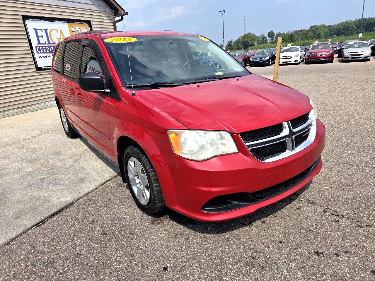 Used 2013 Dodge Grand Caravan SXT image 3