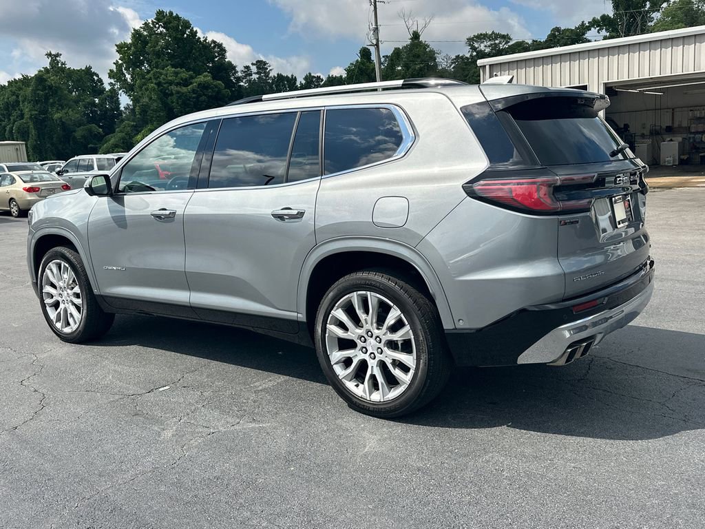 Used 2024 GMC Acadia Denali w/ Super Cruise Package FWD image 8