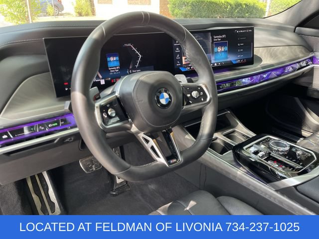 Used 2023 BMW 760i xDrive AWD/4WD image 10