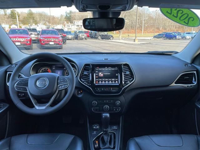Used 2022 Jeep Cherokee Limited w/ Mopar Interior Package AWD/4WD image 14