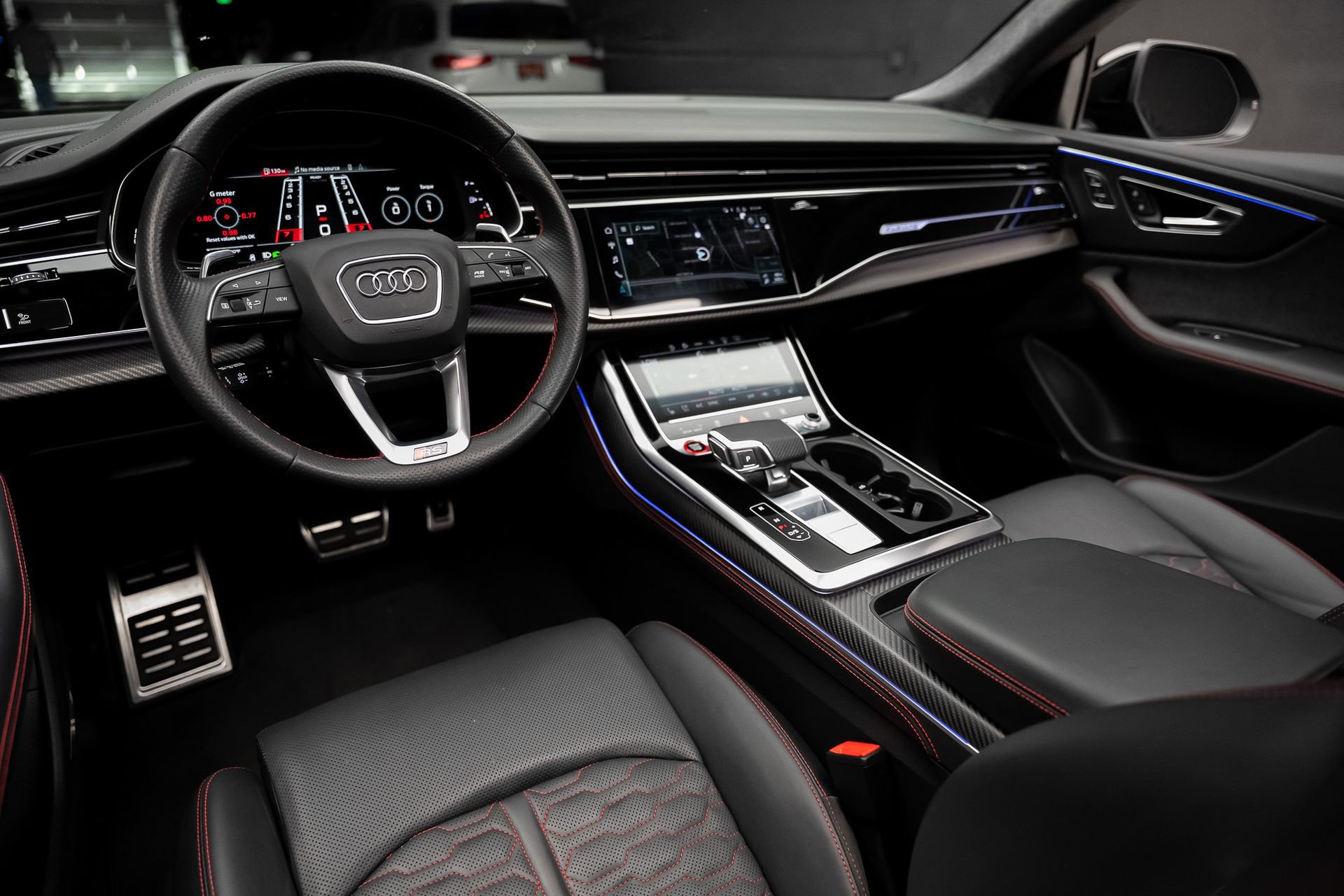 Used 2021 Audi RS Q8 w/ Black Optic Package AWD/4WD image 2