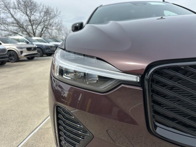 New 2026 Volvo XC60 B5 Plus w/ Climate Package image 10