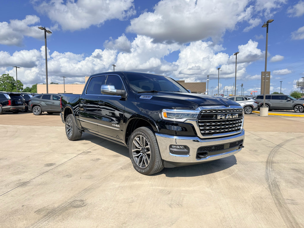 Used 2026 RAM 1500 Limited AWD/4WD image 3
