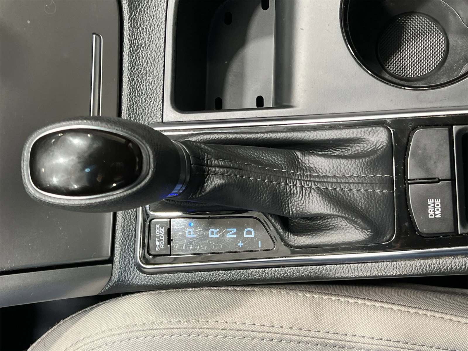 Used 2015 Hyundai Sonata SE image 18