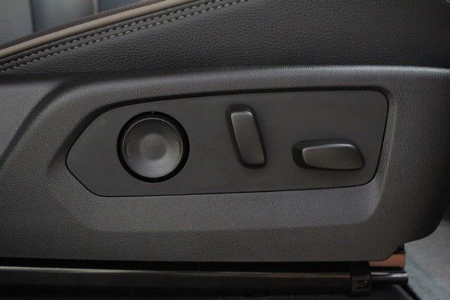 New 2026 GMC Canyon Denali image 11