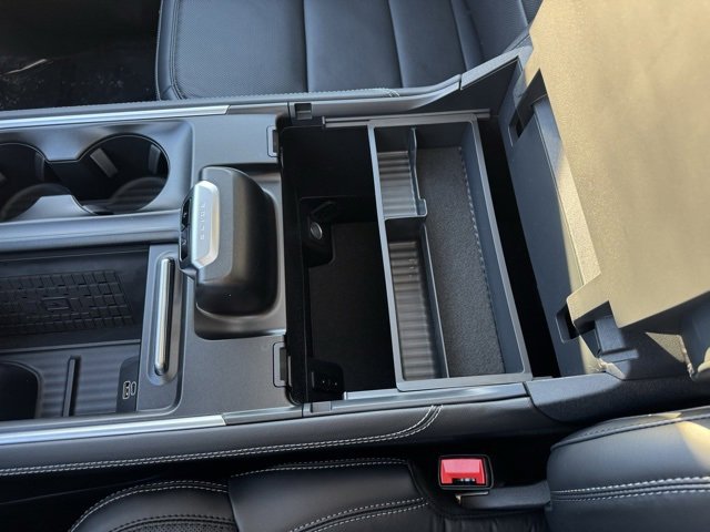 New 2025 Ford Expedition Max Platinum w/ Driver's Package image 22