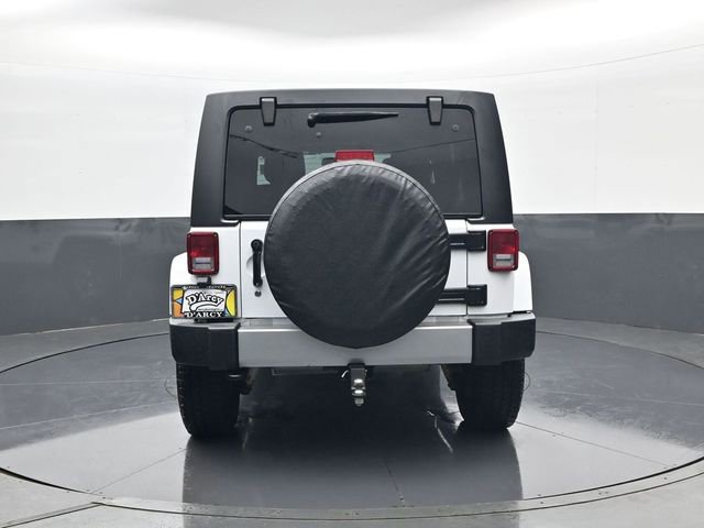 Used 2016 Jeep Wrangler Unlimited Sahara AWD/4WD image 6