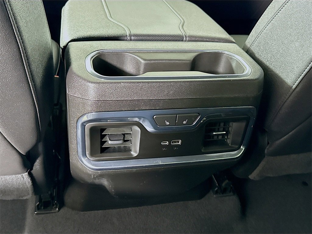 Used 2024 Chevrolet Silverado 2500 LTZ w/ LTZ Convenience Package image 29